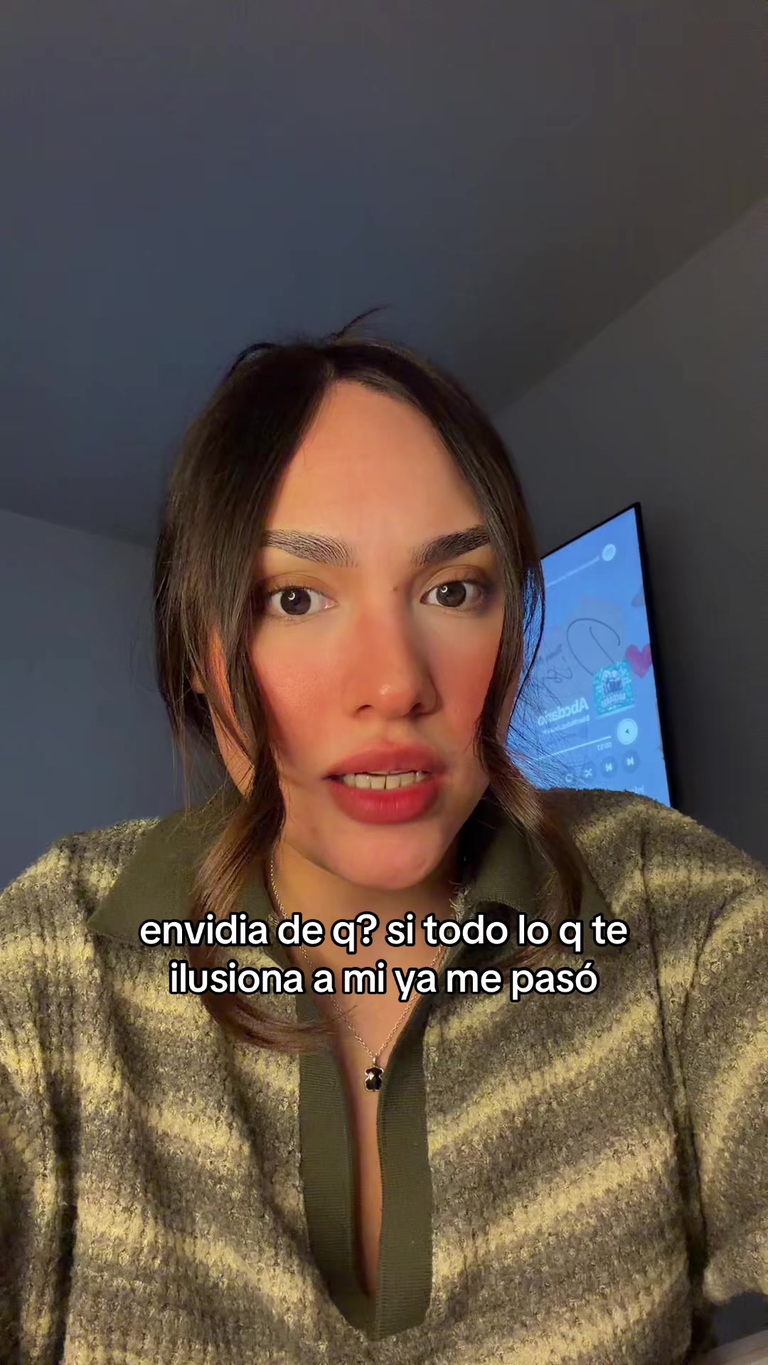 @nicolehertor