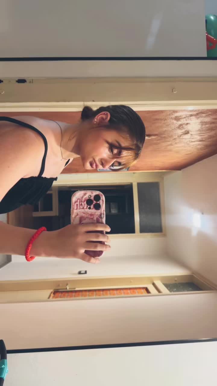 @vikixq👑