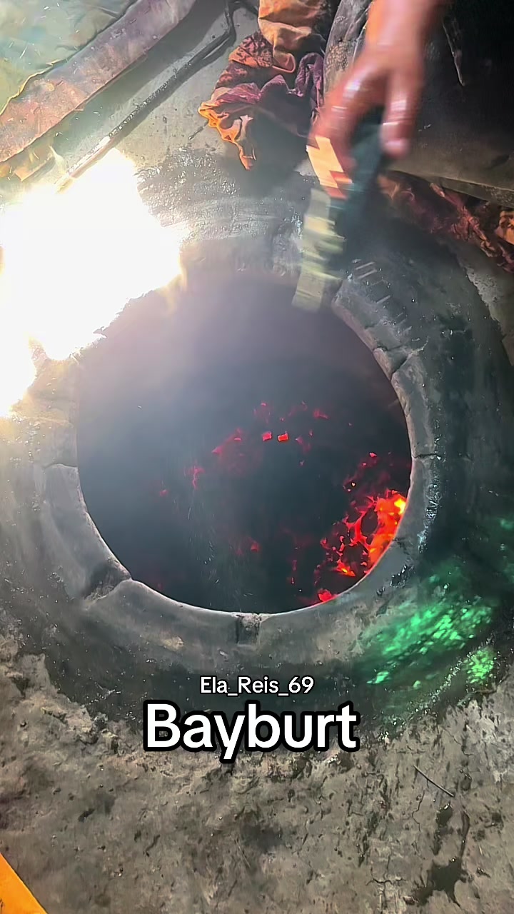 @{}𝐄𝐋𝐚 -𝐑𝐞𝐢𝐬-69{}🇹🇷