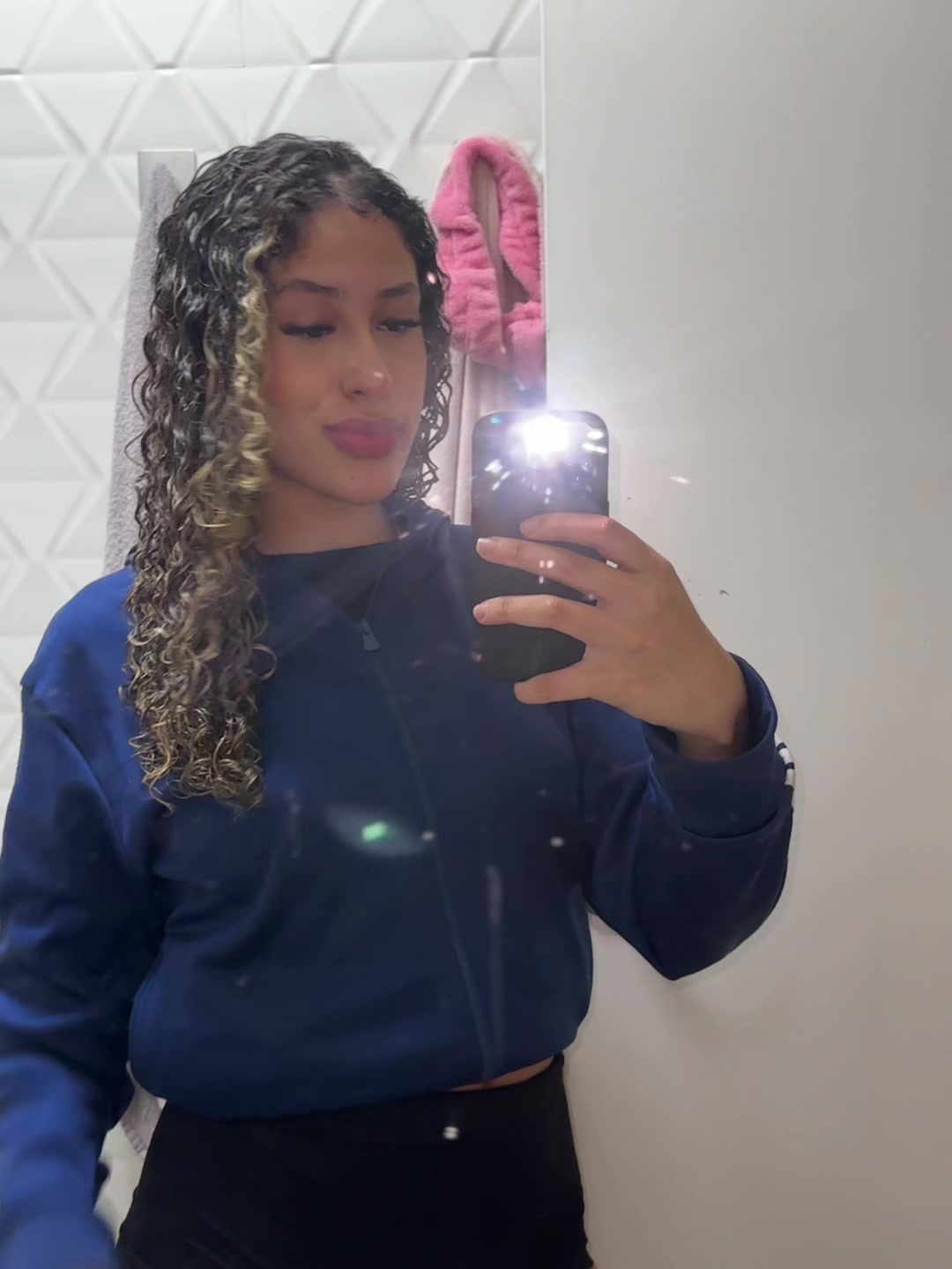 @Emilly Santos