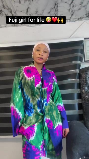 @ABAYA&SCARF VENDOR IN ABEOKUTA