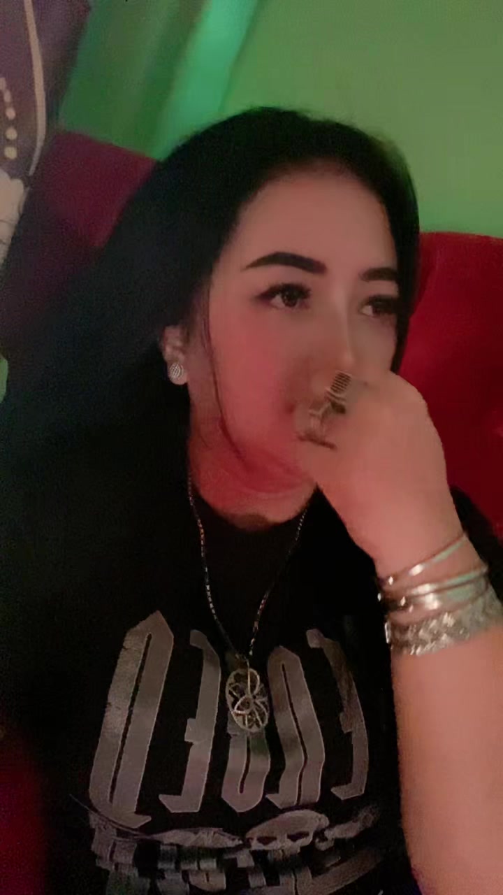 @momsky_rr2