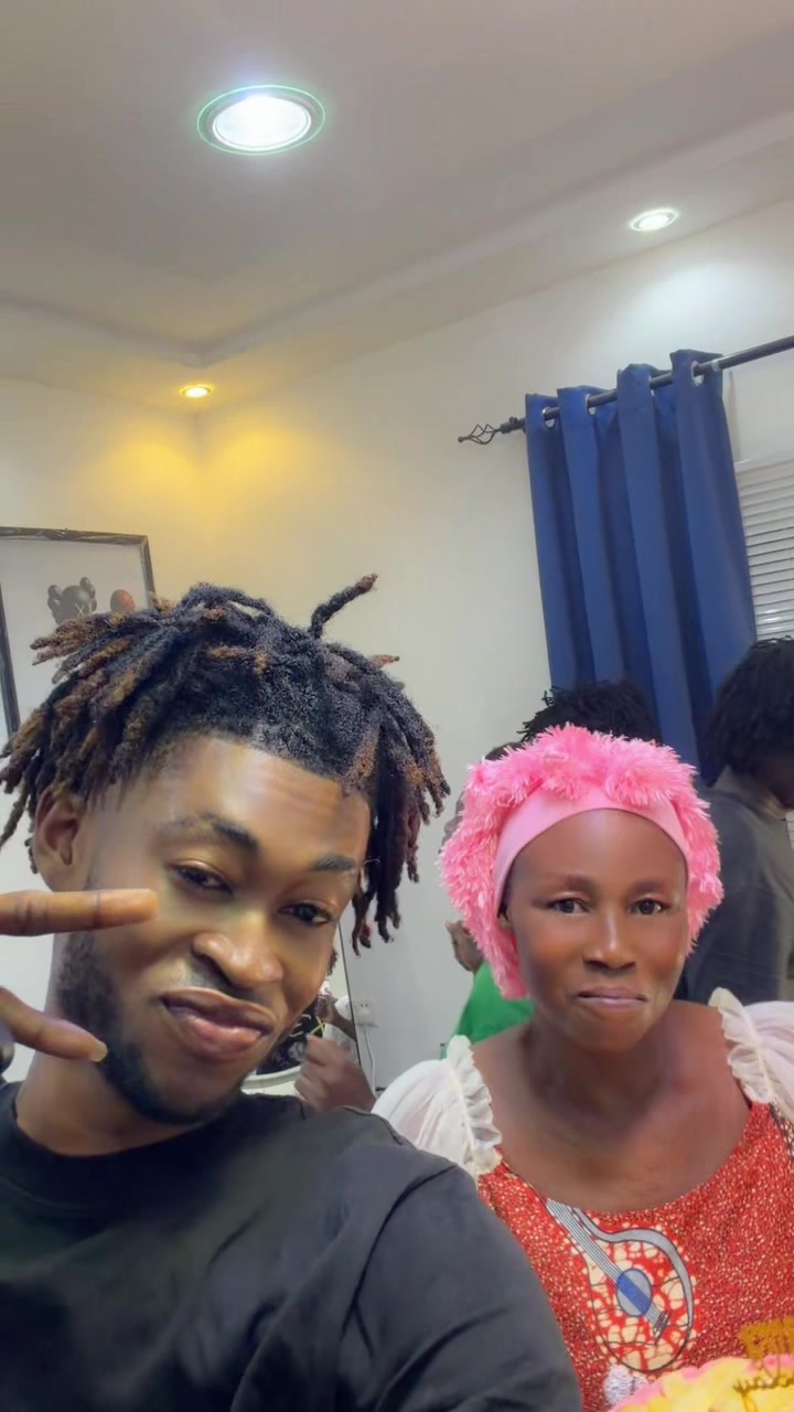@Fashionable Official🇨🇦🇬🇭
