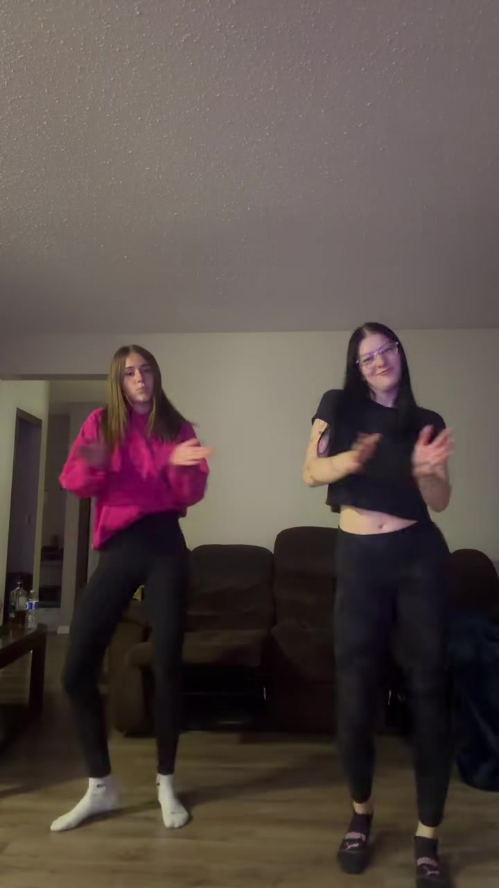 @Cute TikTok Girls