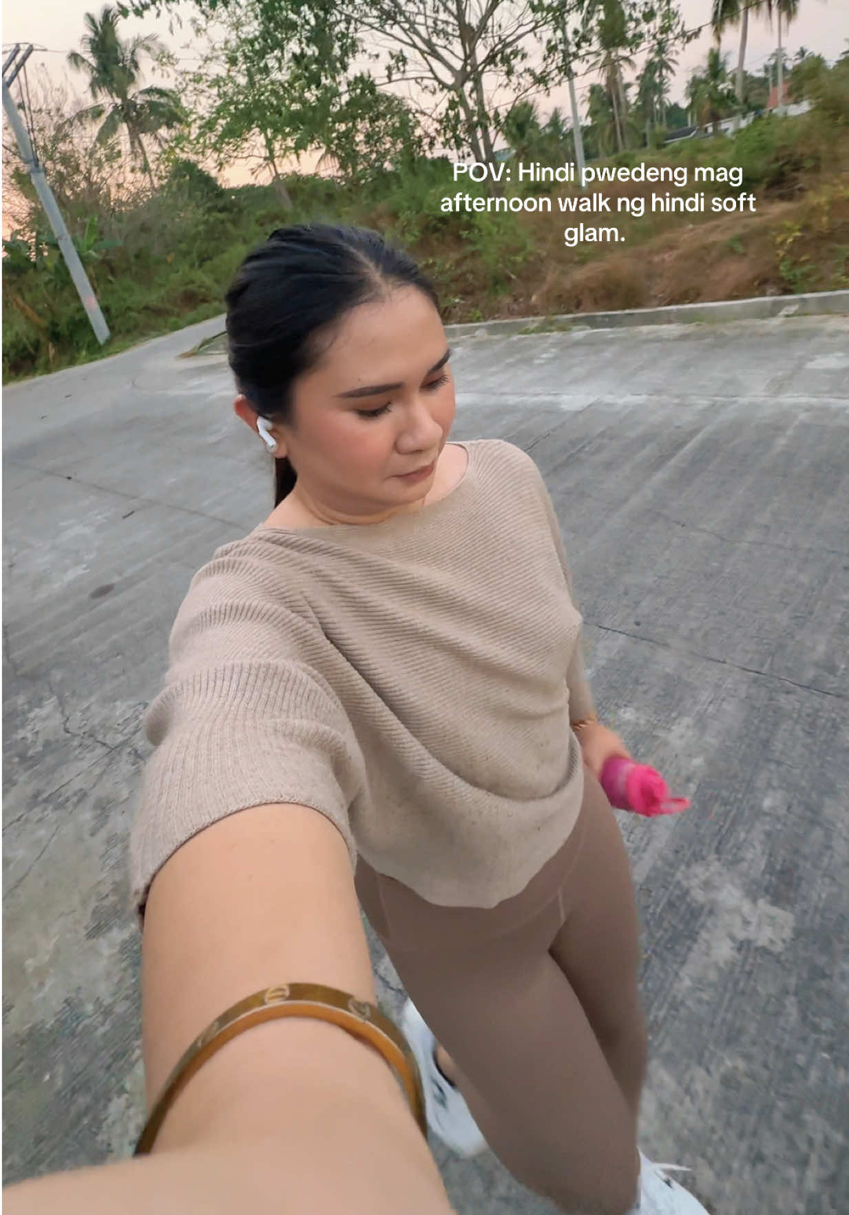 @Ashley Dame Guantia ᥫ᭡