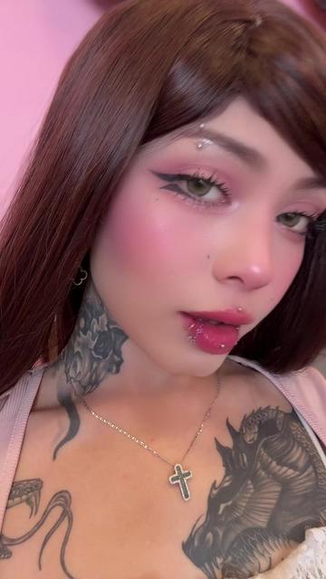 @Cute_loree