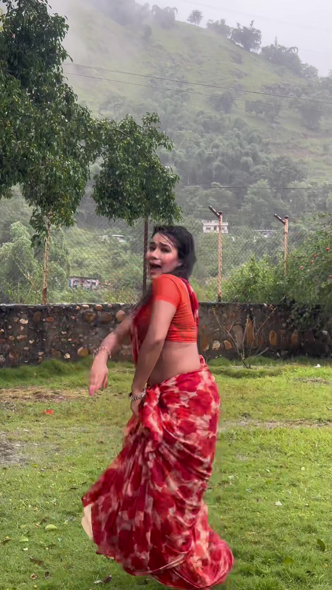 @असु