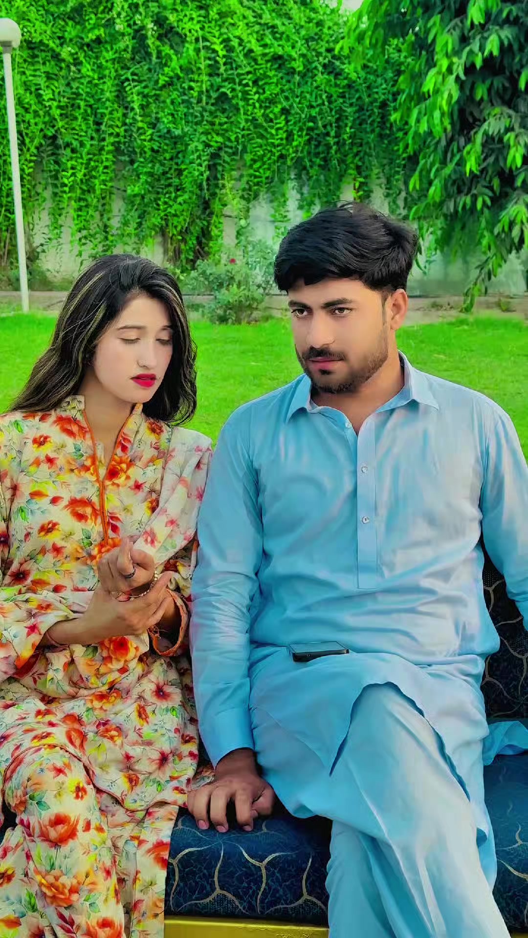 @👑عزیر~Pathan🤍🌼