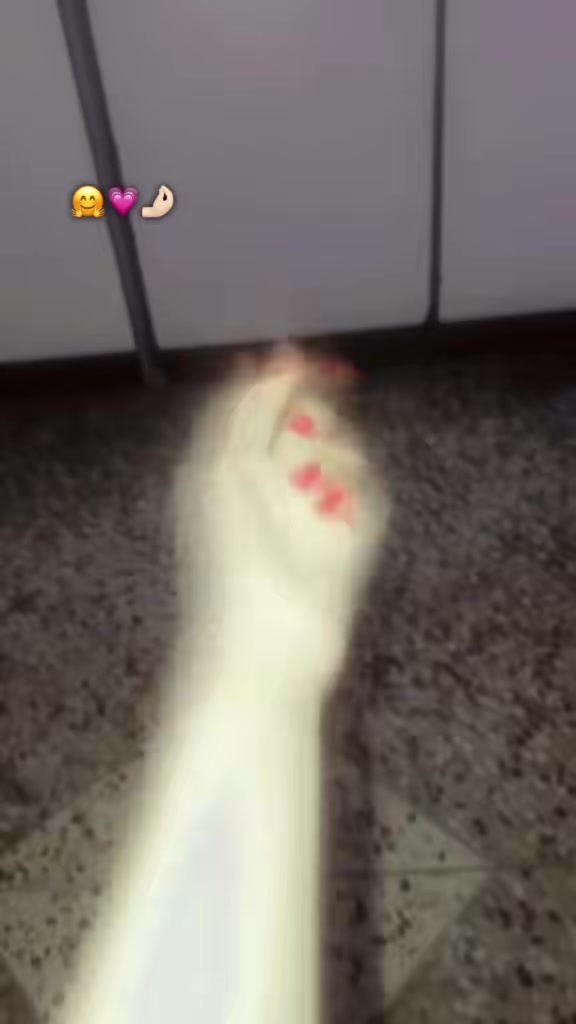 @_โ
๐๐๐๐ขโ
_