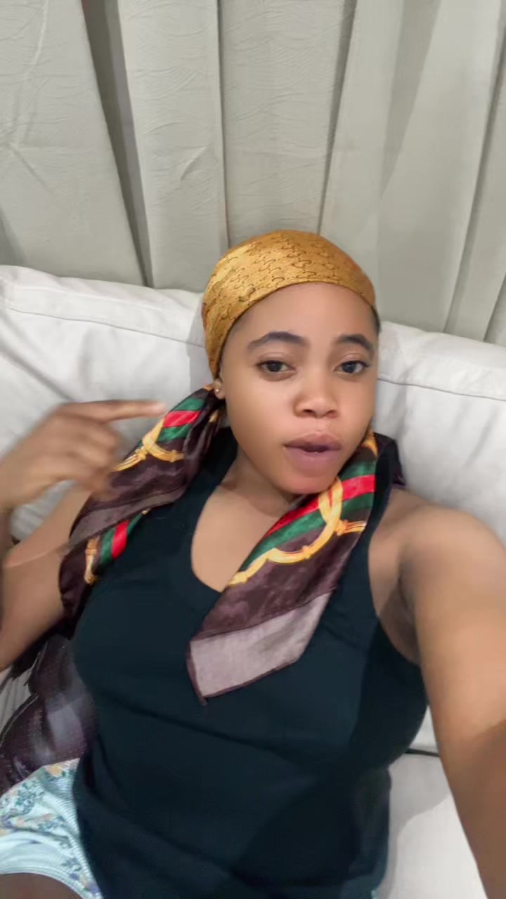 @Madam Bronii🤭🤍💎👩&zwj;🏫🌎