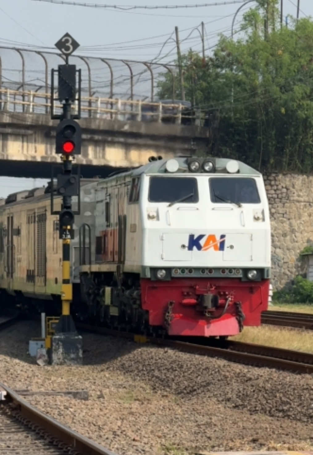 @Train_Story