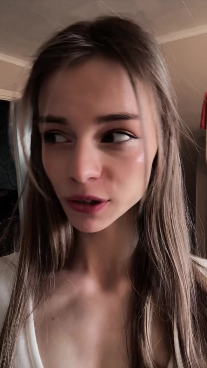 @Daria🌙