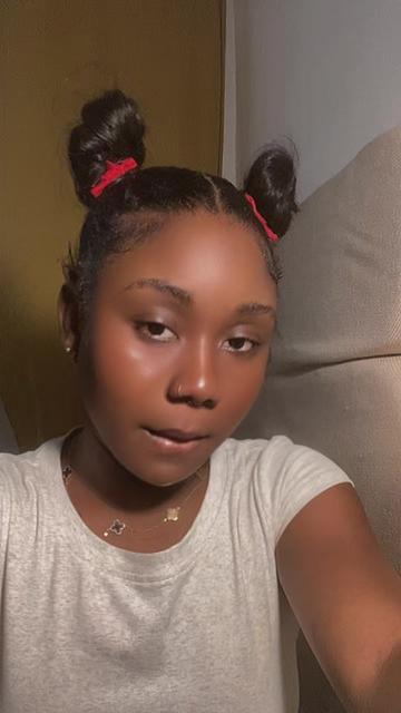 @BaddieCEO✨