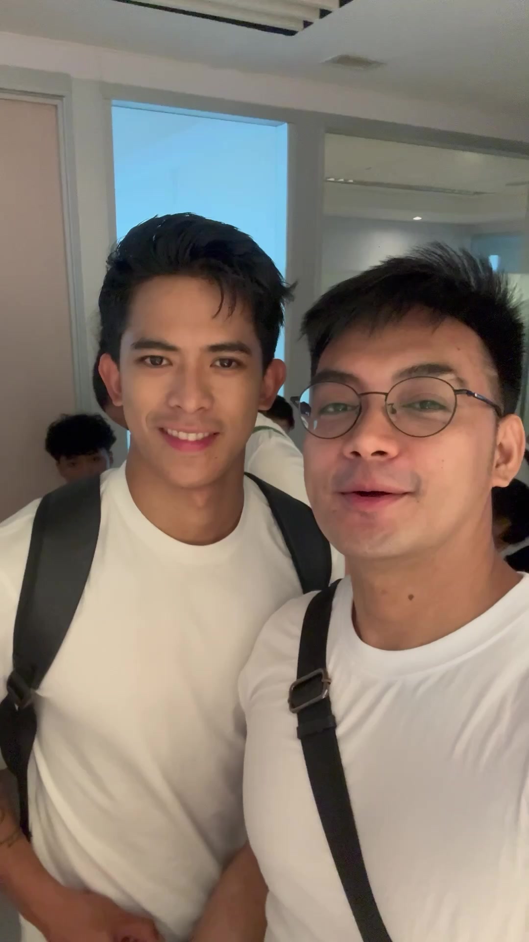 @markabrenica27