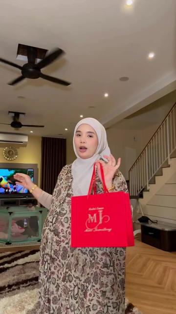 @Rozyana Roslan