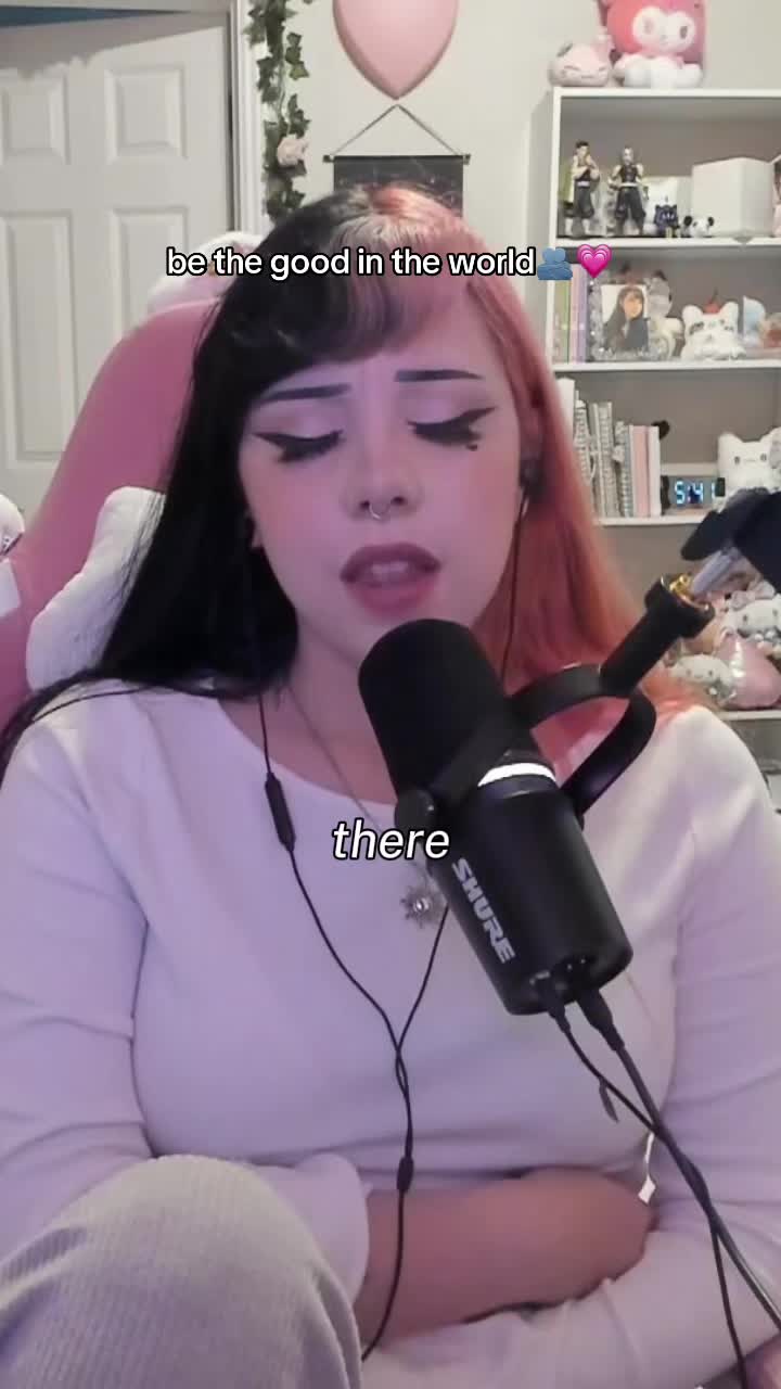 @LuuSilly 💗