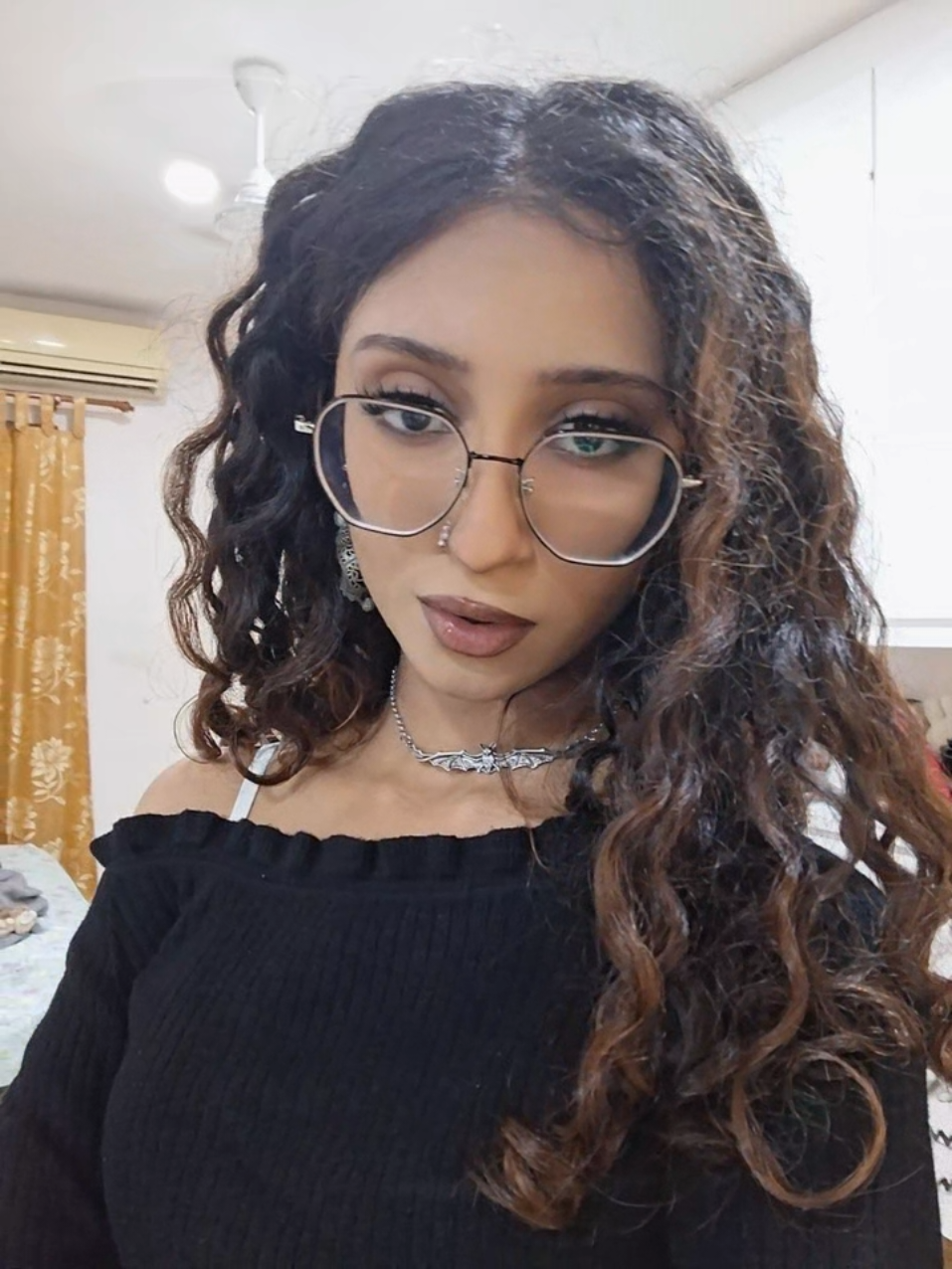 @afreebees 🕸