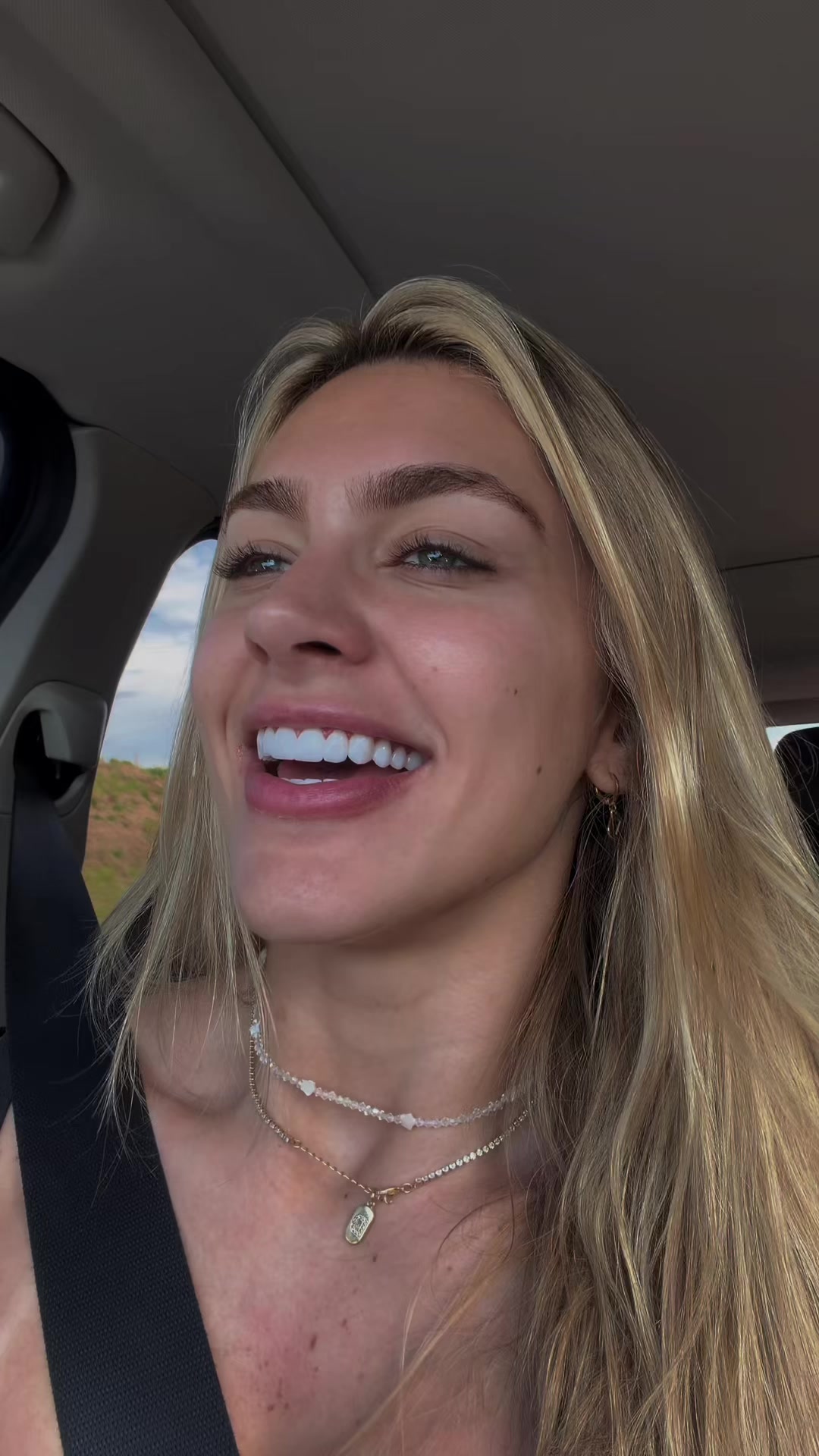 @dudabertellioficial