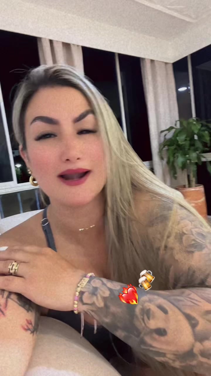 @Fernanda🖤