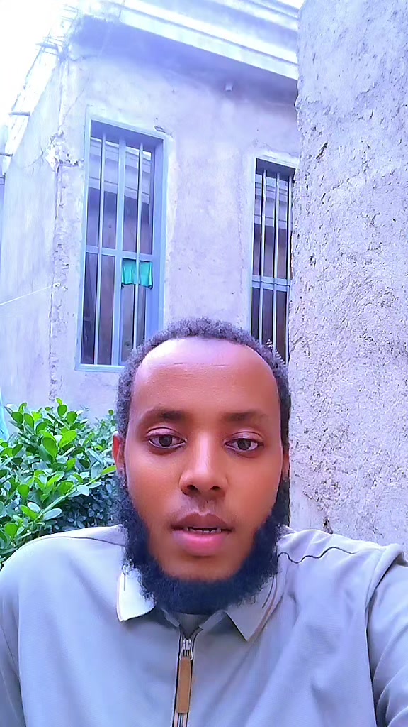 @𝙖𝙗𝙪𝙡𝙠𝙪𝙡𝙡𝙞 أبوالكل