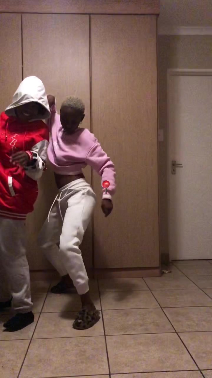 @MphoMokoena