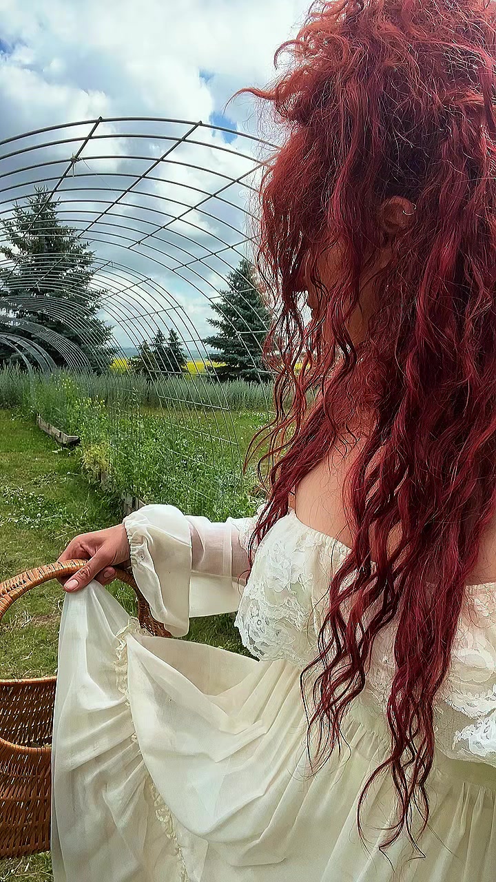 @RedHairedGypsy