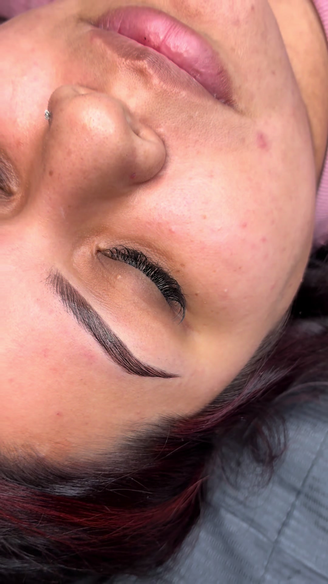 @Victoria | LASH & BROW ARTIST