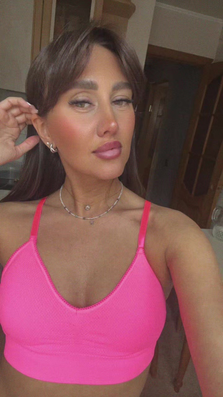 @Alena Vorobiova