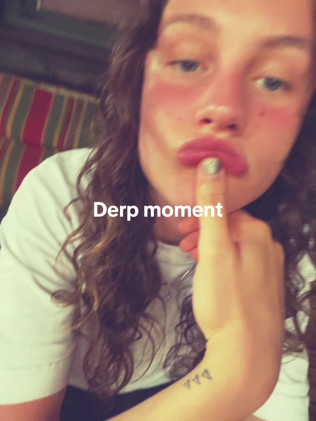 @Ava
