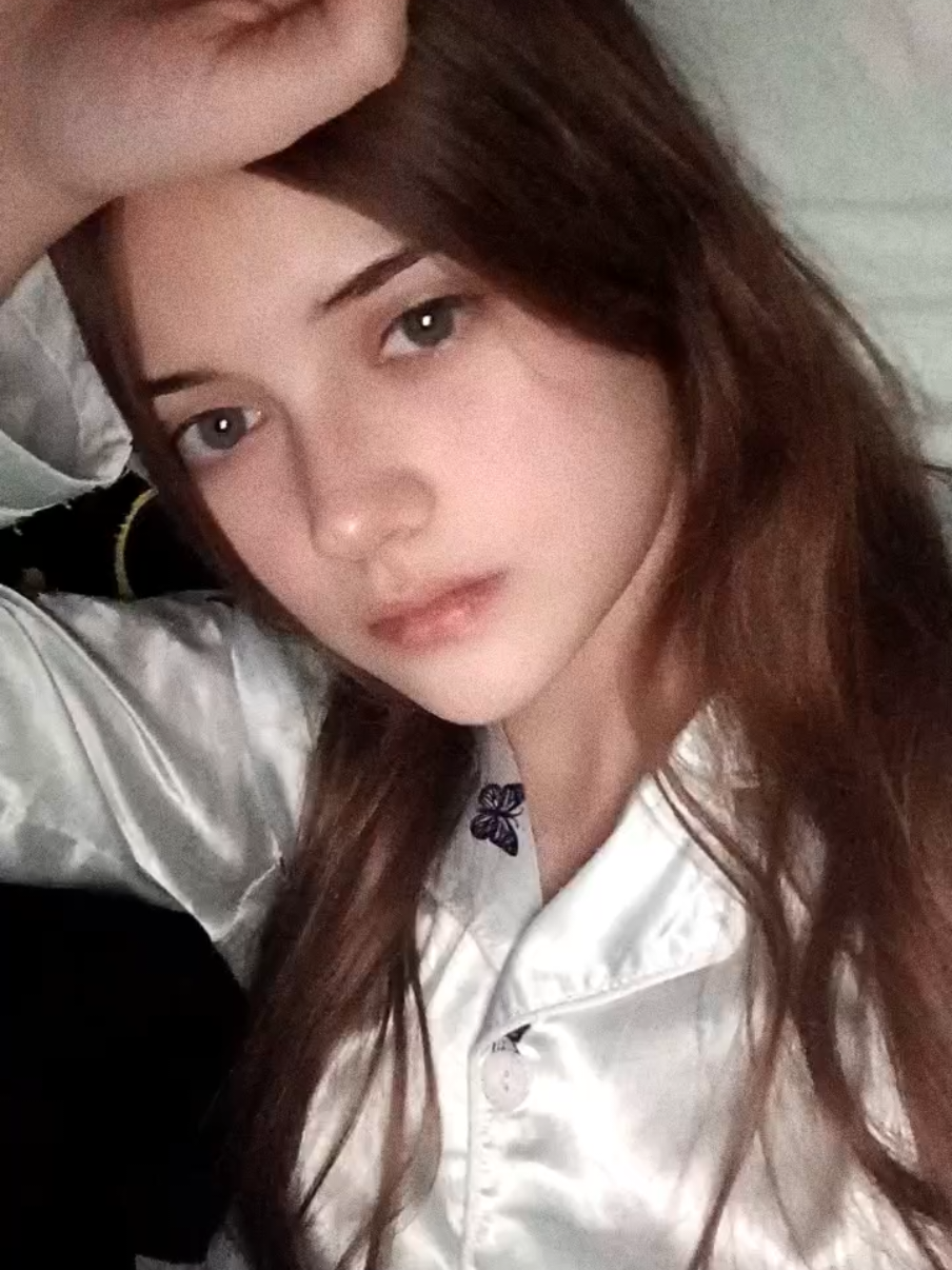 @Моль ✠