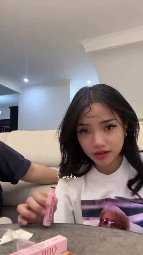 @F_MEDIA