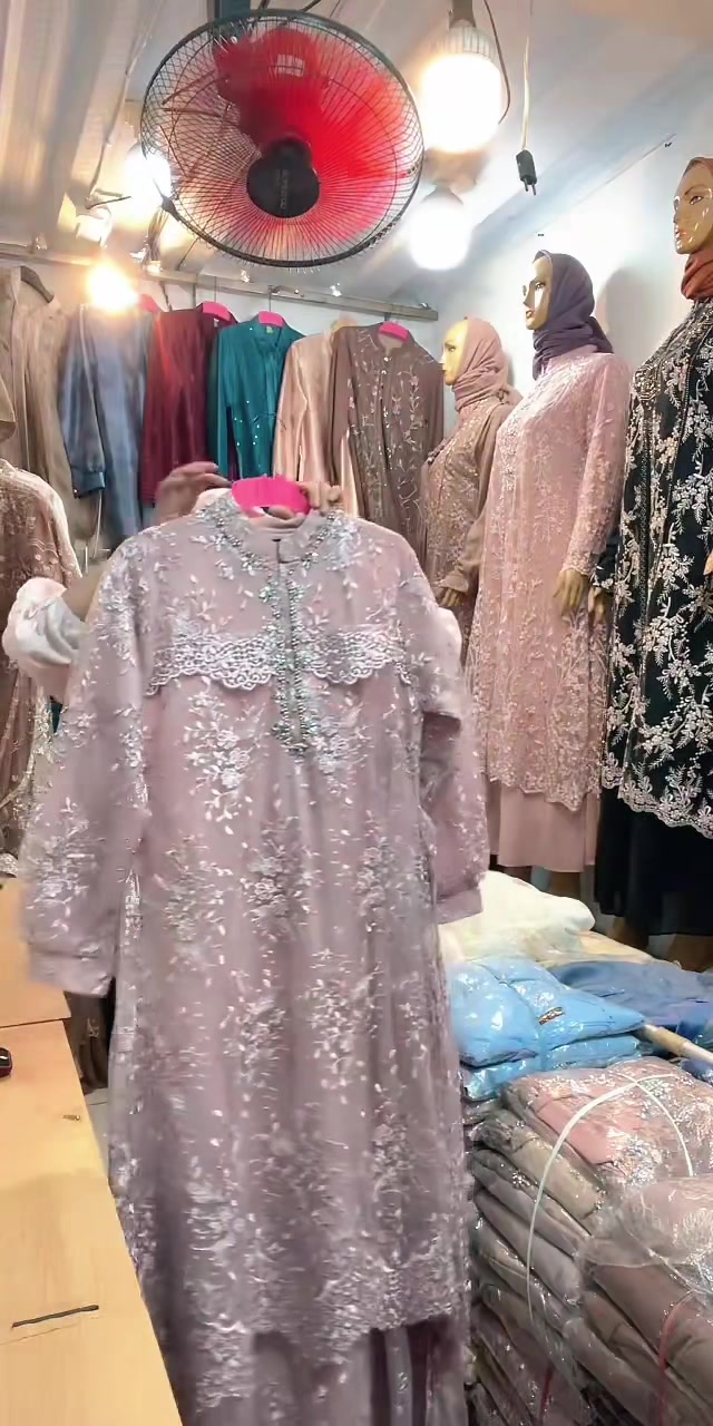 @D2store