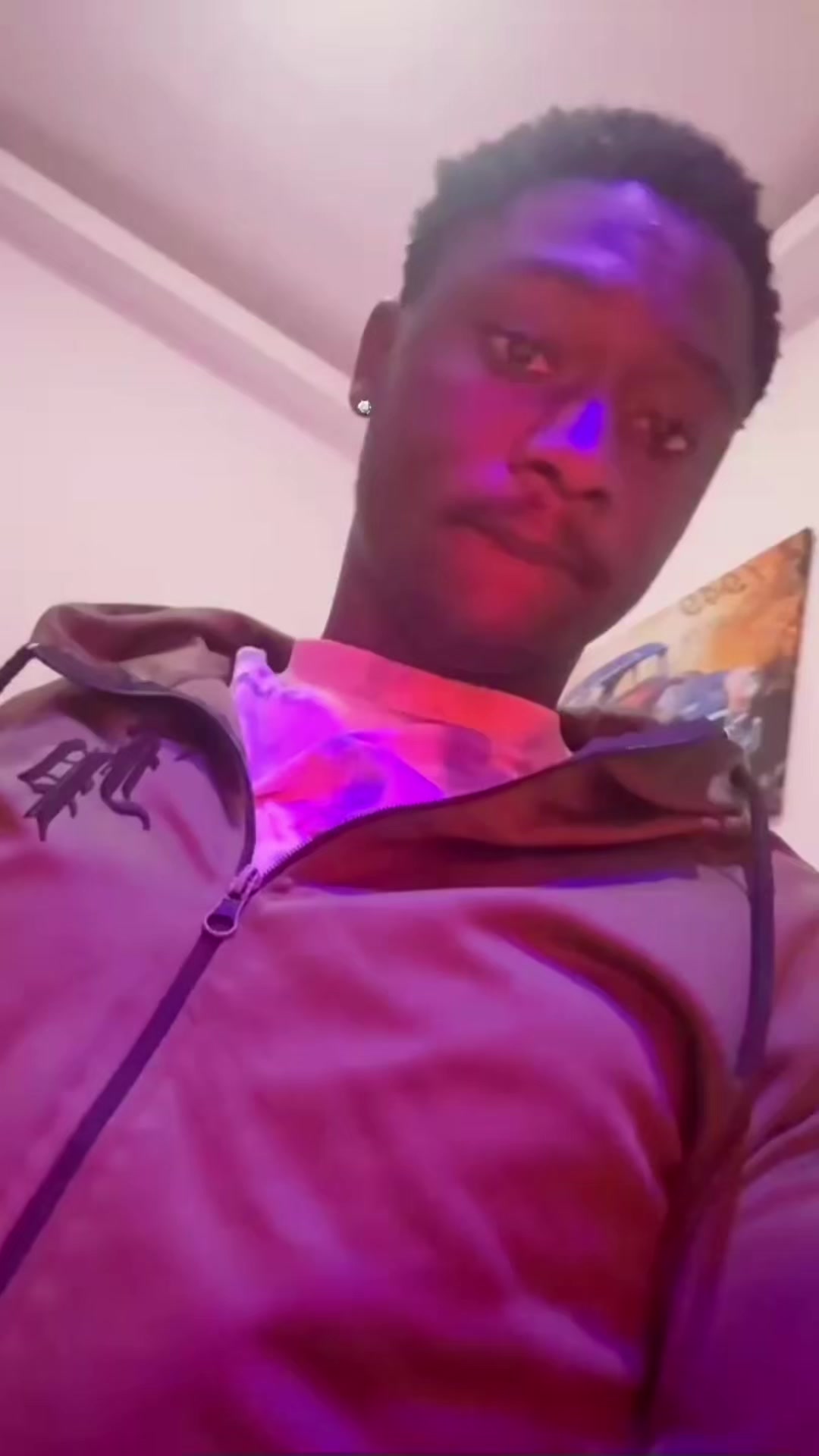 @/&Egrave;xpensive řoboy/🥹💕