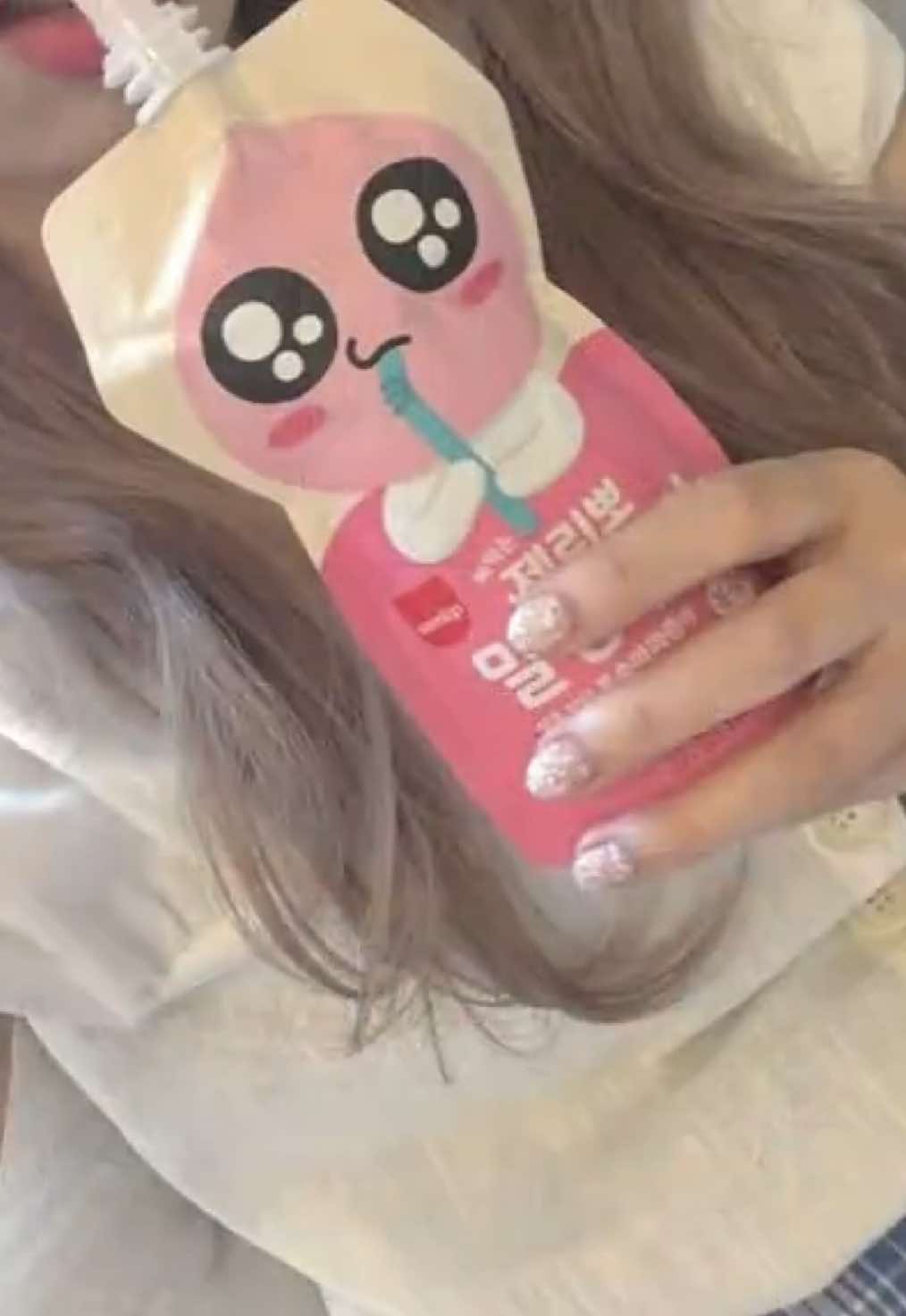@❤︎ ċhu̲ . .