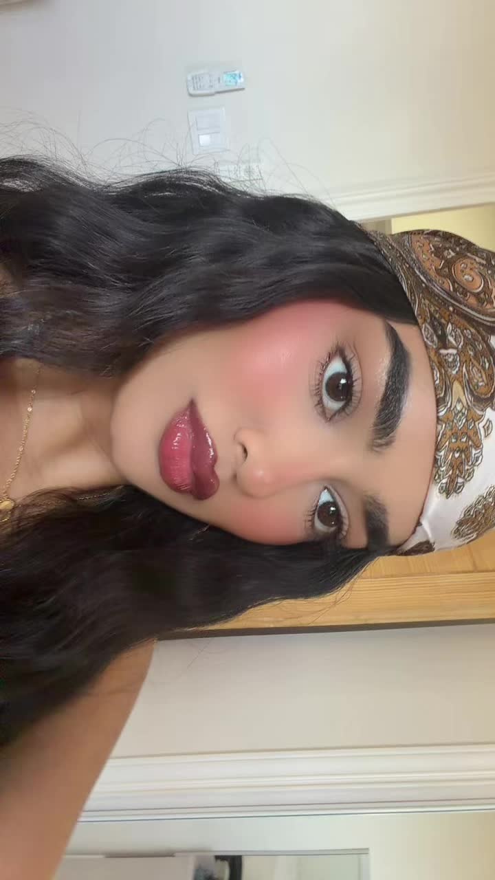 @anuubaee