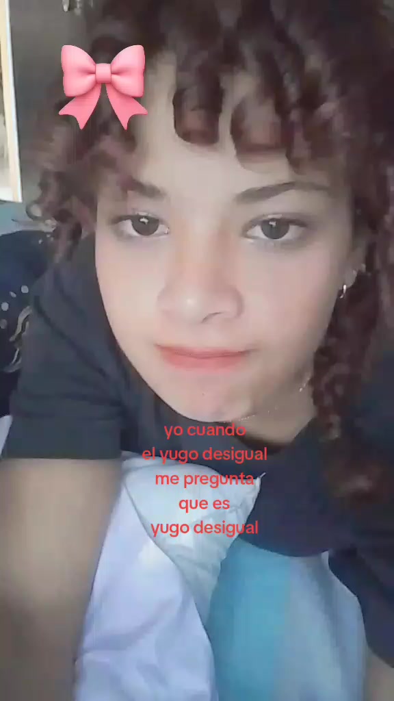 @chinolis_Eliza