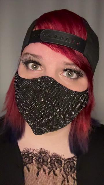 @Shy Mask🖤
