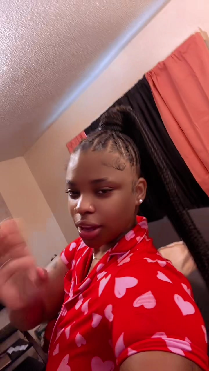 @🫧