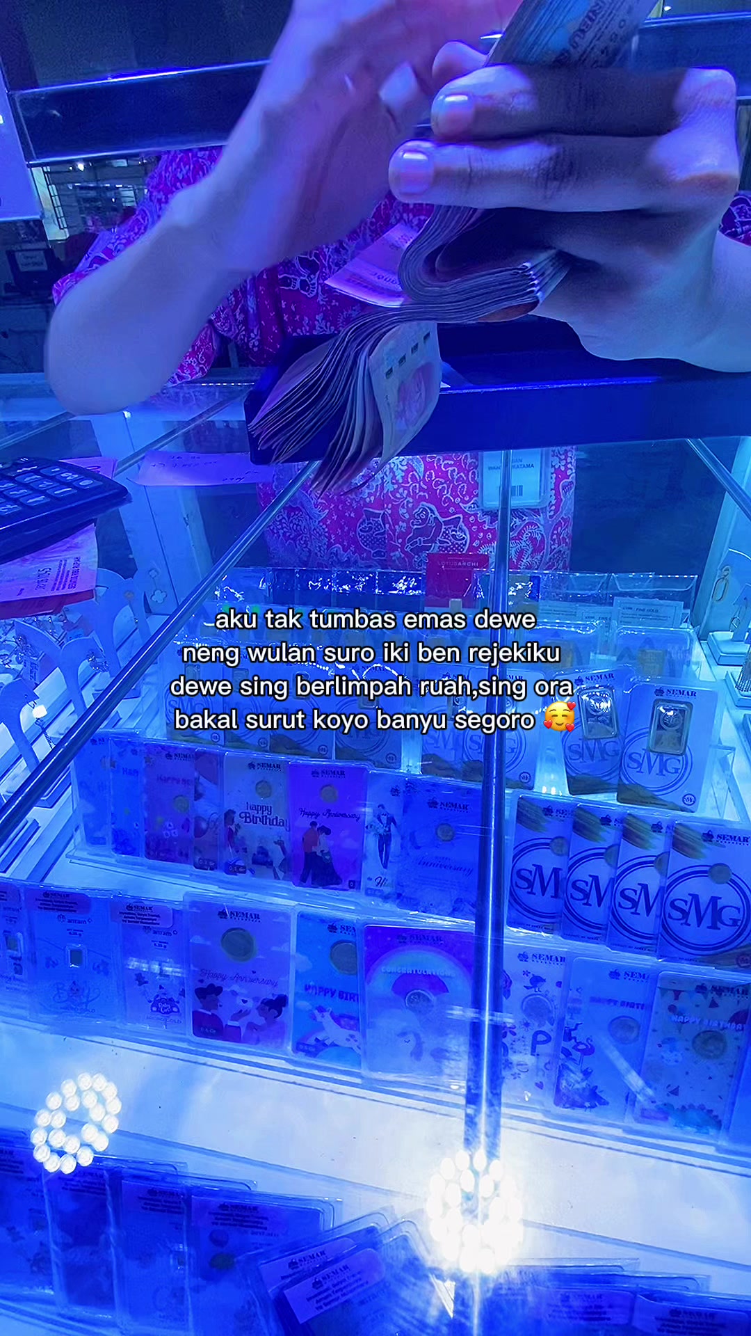 @EMILIAAA