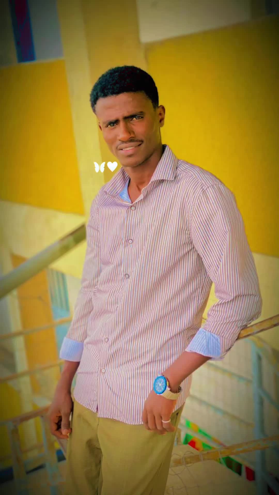 @🤴🏽 ŸAYØ KING 🤴🏻