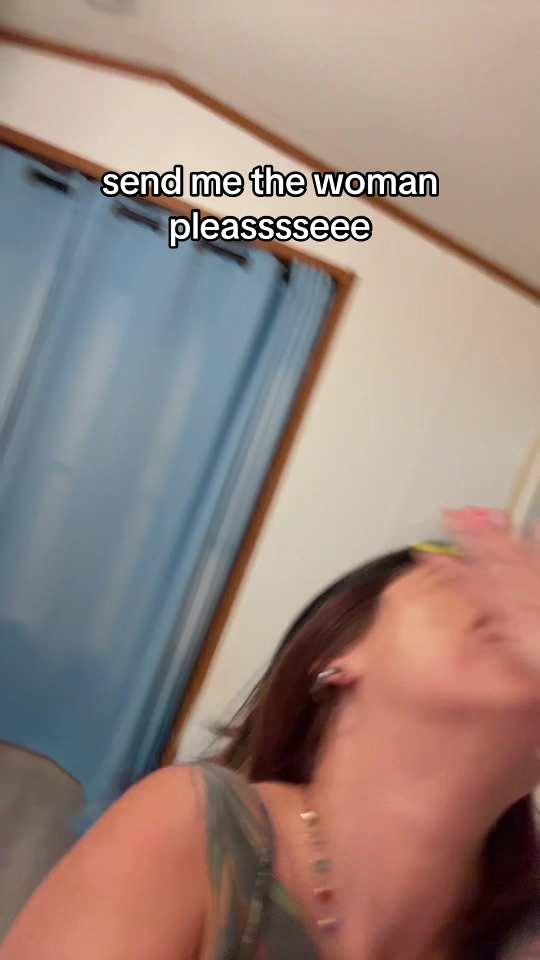 @lindseynicolefoster