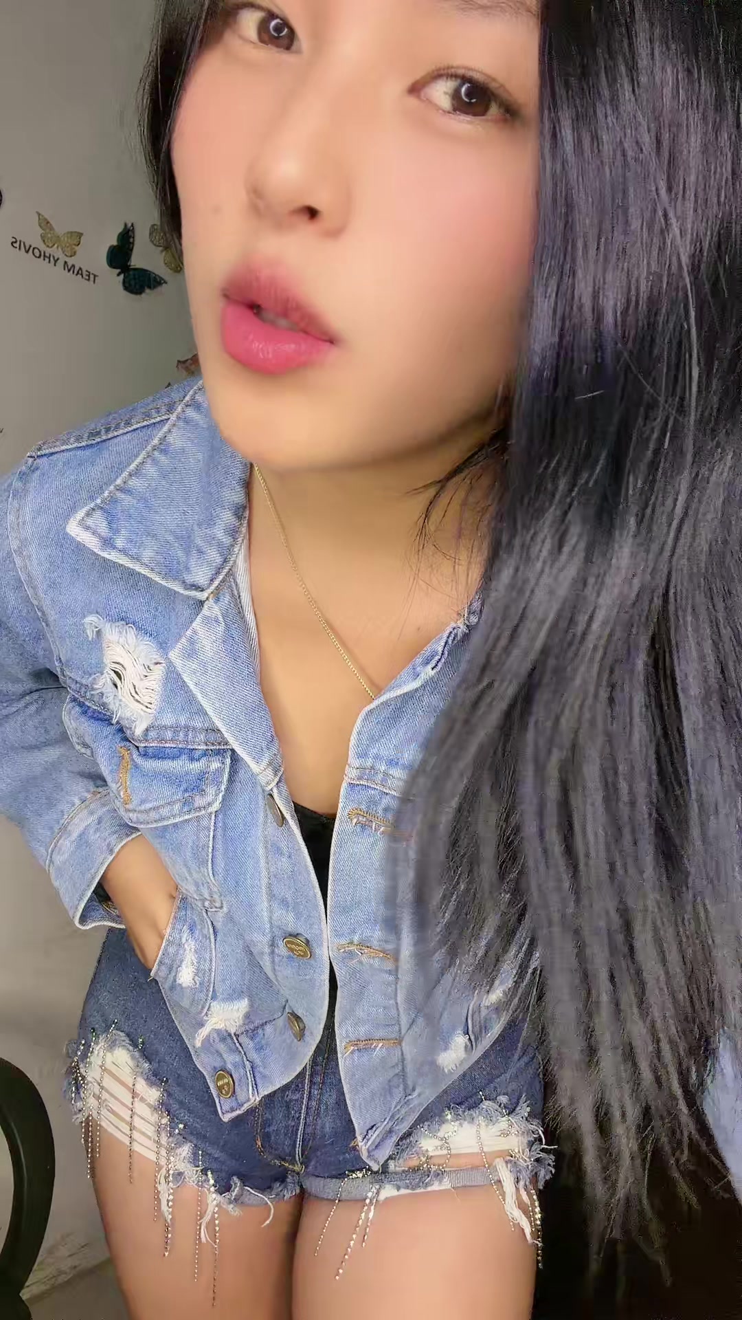 @🍂𝐘𝐇𝐎𝐕𝐈𝐒 🦋