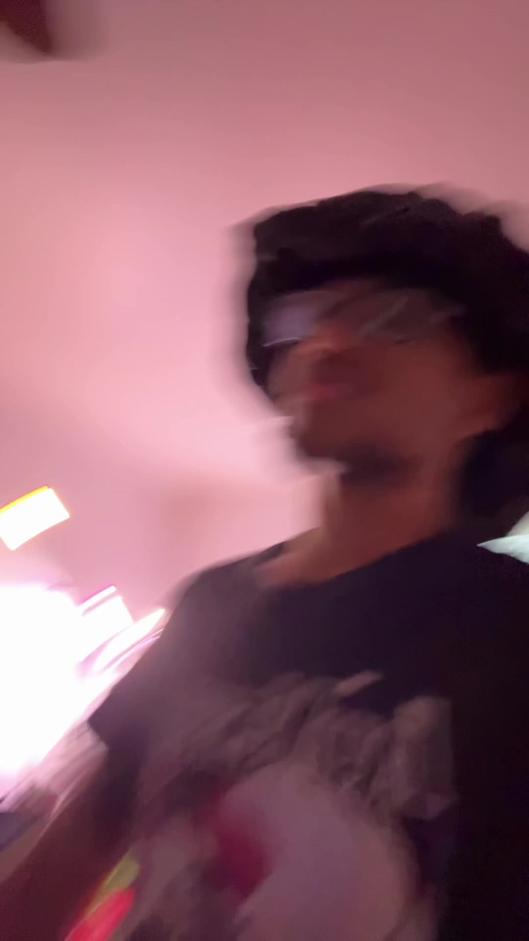 @🤷🏾&zwj;♂️