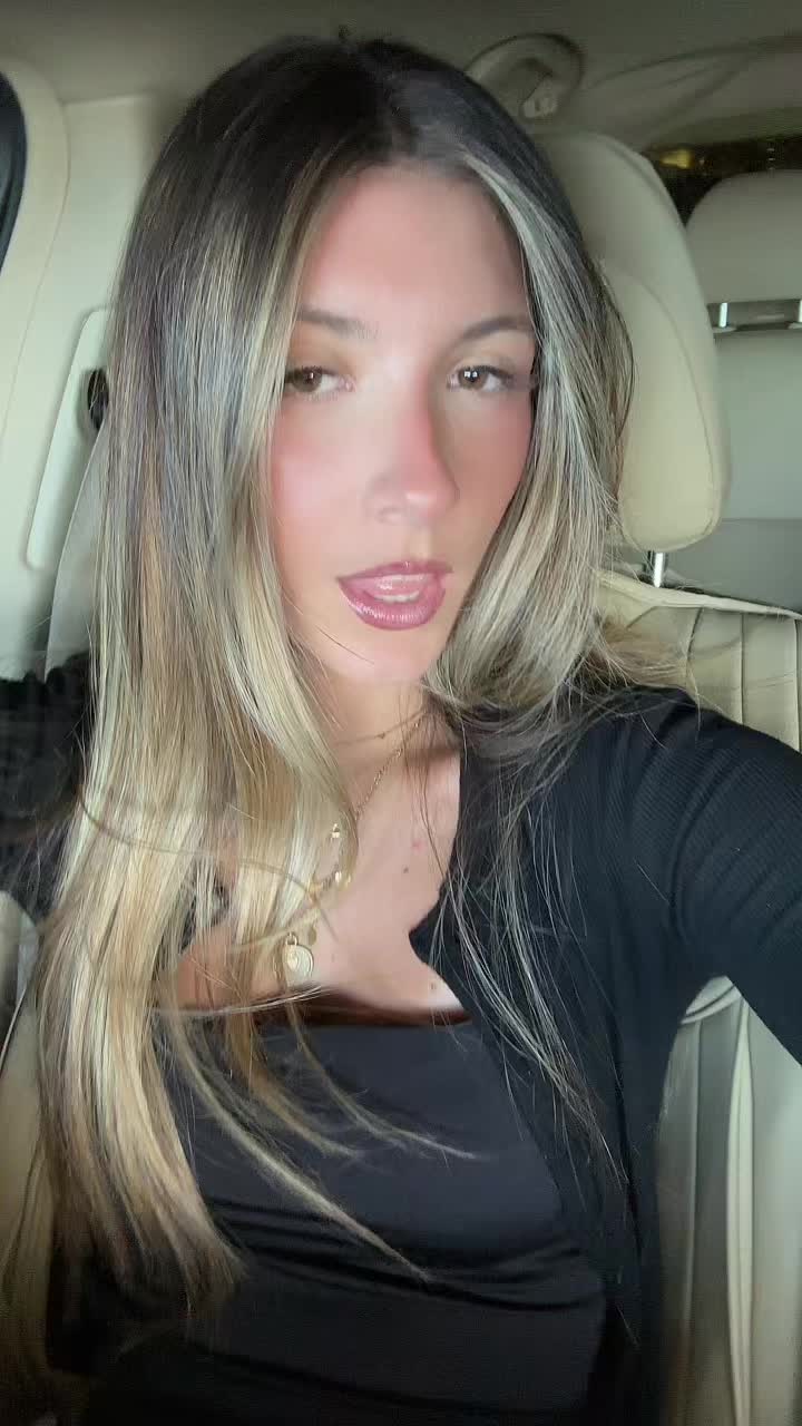 @ellie k