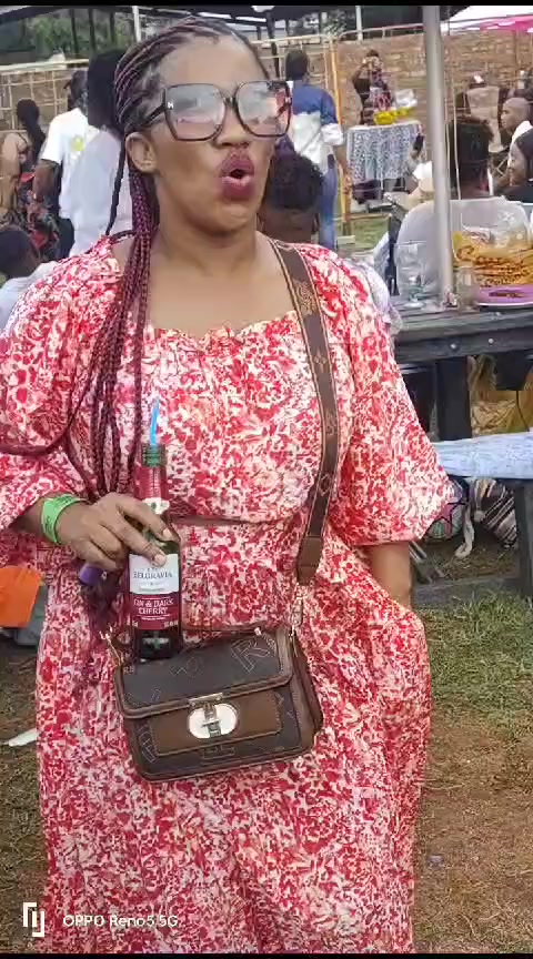 @zella.com