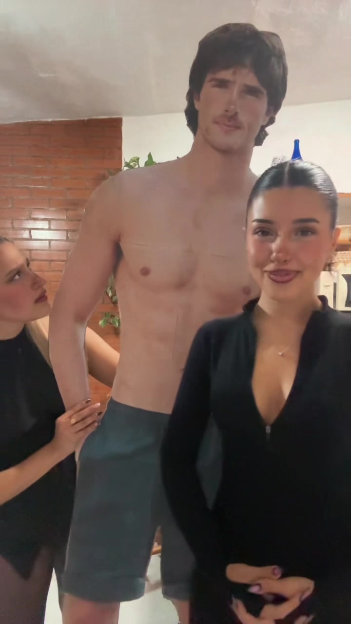 @micaela