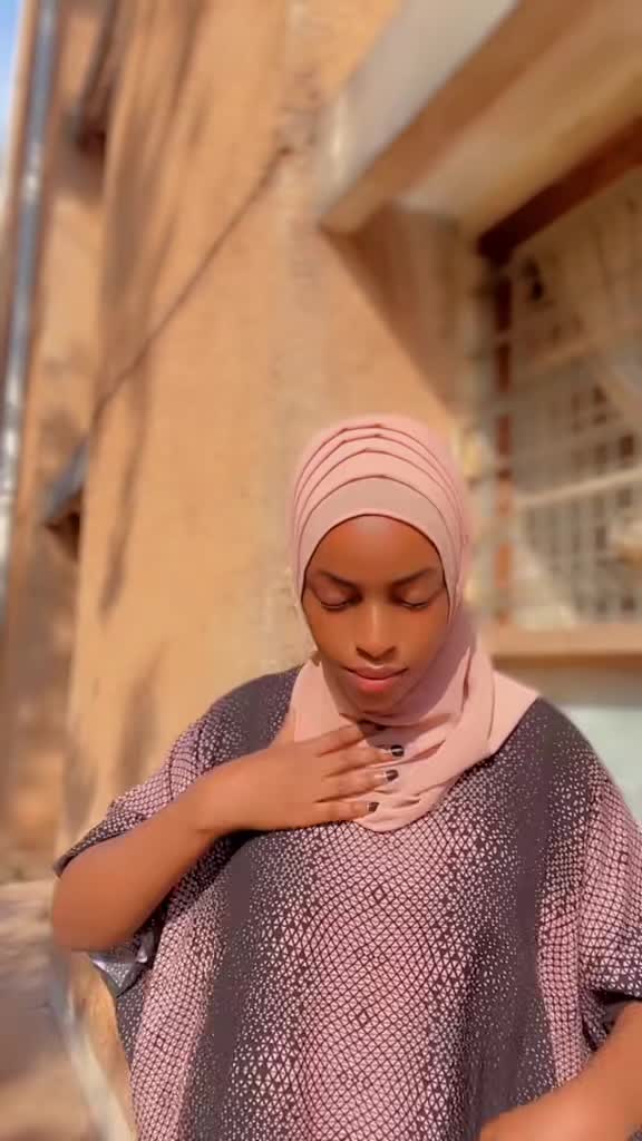 @TESSY🧕✨