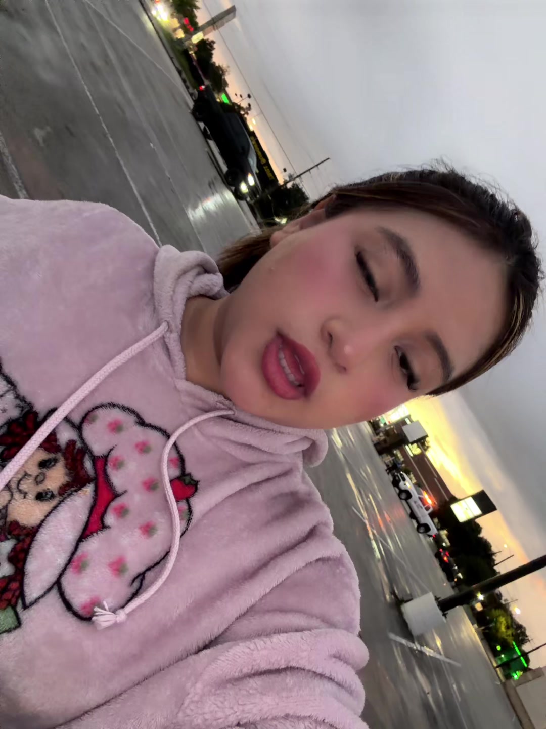 @Bonis🍓🖤🪽