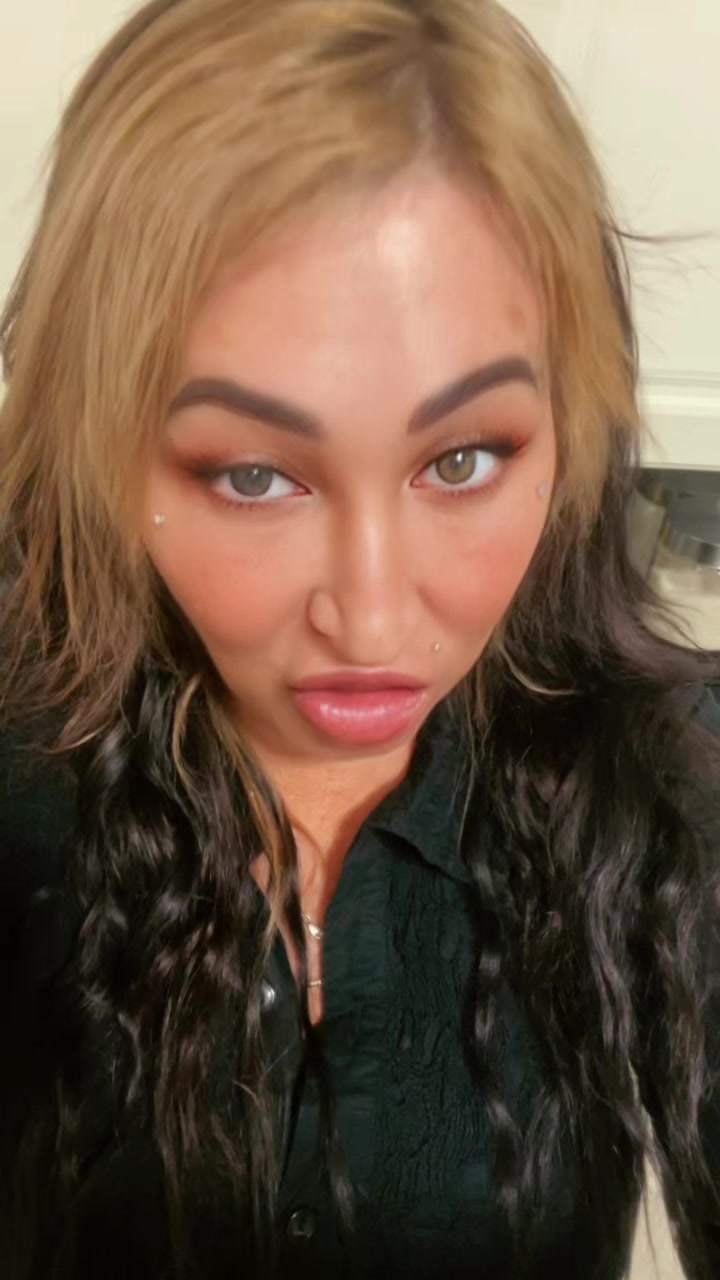@Italiangirl🇮🇹native🇨🇦🇨🇦