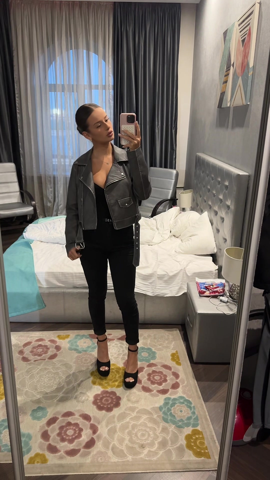 @BARONESSAFOX